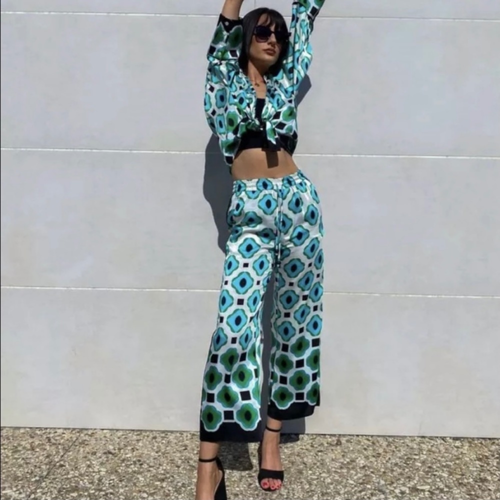 Zara geometric print pant